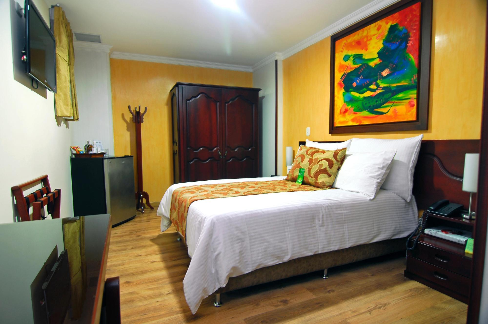 Luxor Plaza Hotel Pereira Εξωτερικό φωτογραφία