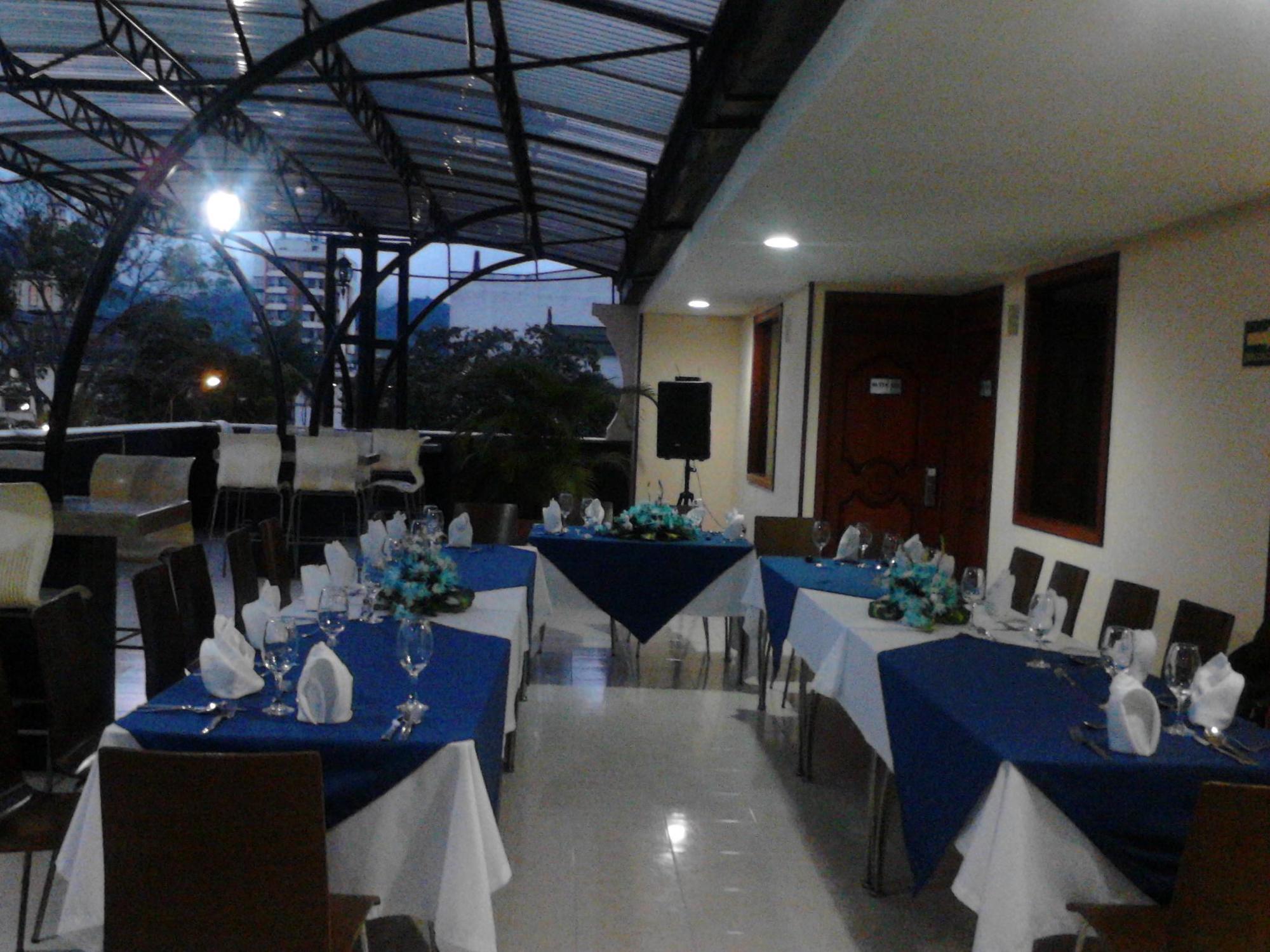 Luxor Plaza Hotel Pereira Εξωτερικό φωτογραφία
