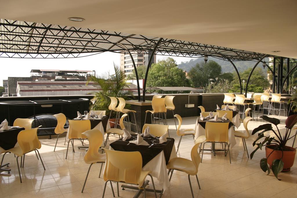 Luxor Plaza Hotel Pereira Εξωτερικό φωτογραφία