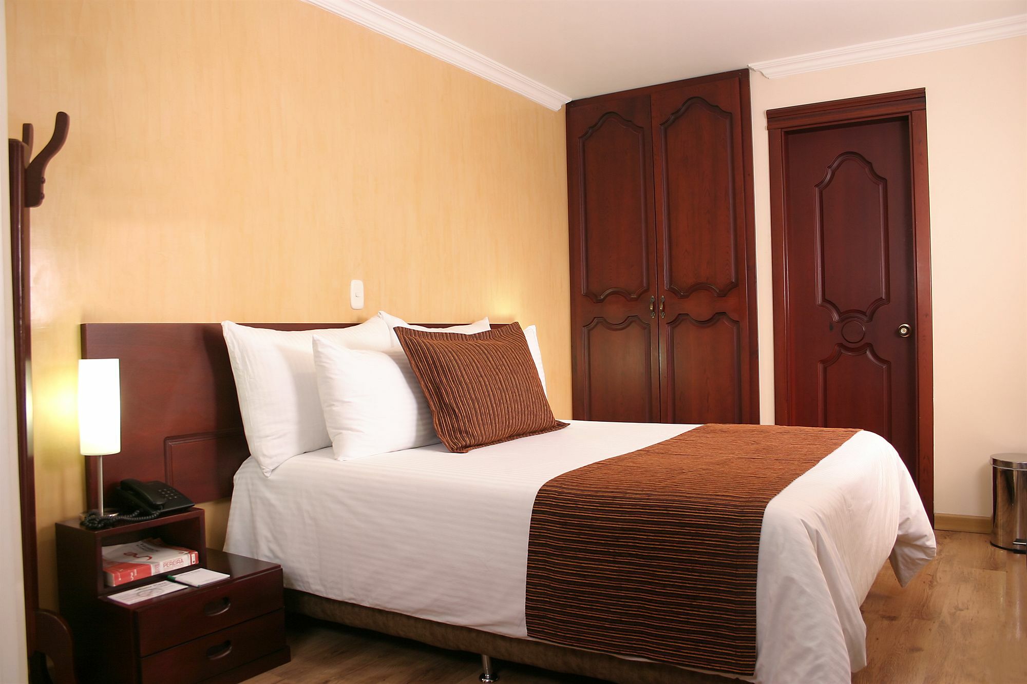 Luxor Plaza Hotel Pereira Εξωτερικό φωτογραφία