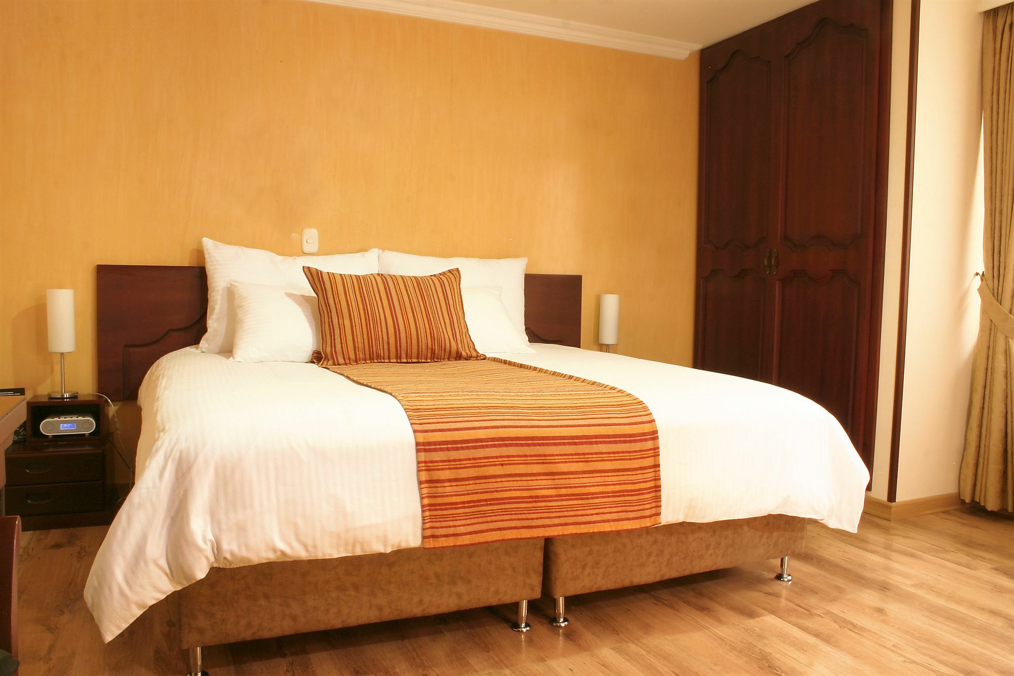 Luxor Plaza Hotel Pereira Εξωτερικό φωτογραφία