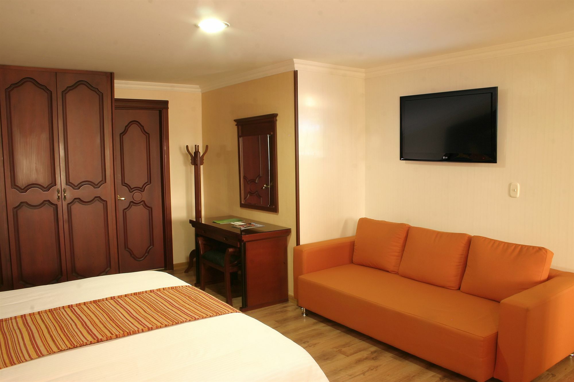 Luxor Plaza Hotel Pereira Εξωτερικό φωτογραφία